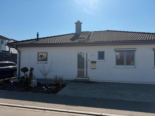Foto - Bungalow Laupheim Bihlafingen - 499.999,00&nbsp;EUR Kaufpreis, ca.&nbsp; 118,00&nbsp;m&sup2;