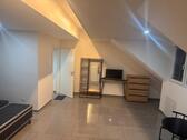 Foto - 1 Zimmer Dachgeschoßwohnung zur Miete in Bonn