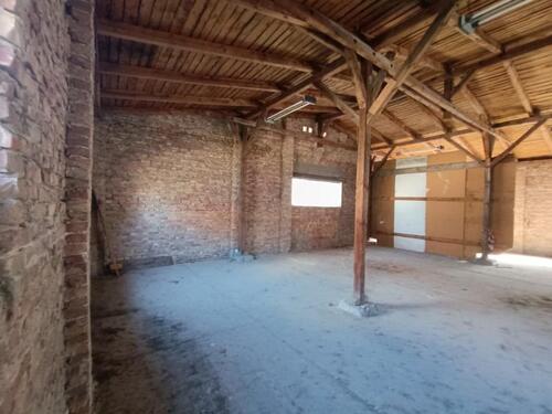 Foto - 308 m² Lagerhalle Lager Halle mieten Selfstorage Garage Auto KFZ Stellplatz Boot Wohnmobil Gewerbe Werkstatt