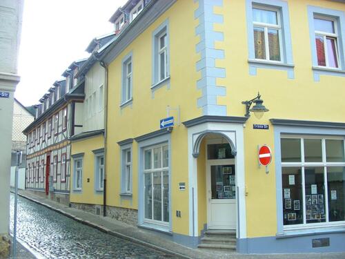 Foto - 3-Raum-3-Zimmer-Wohnung, 84 m² mit Balkon im 1.OG und 3-Raum- Zimmer -Wohnung , 82m² mit großer Terrasse im EG - K06