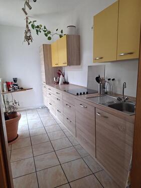 Foto - 3 ZKB – mit Einbauküche, Blick ins Grüne und 10 qm Balkon!