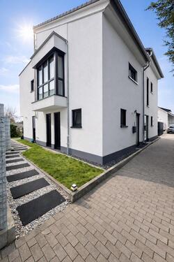Foto - Moderne Wohnung ohne PROVISION inkl. Einbauküche Haus im Haus