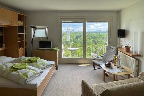 Foto - Möblierte Panorama 1 Zi Wohnung für 1 Monat vom 13.5. bis 14.6.