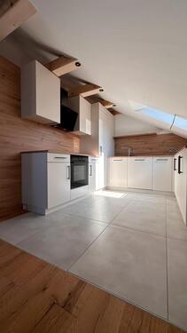 Foto - 3 Zimmer Dachgeschoßwohnung zur Miete in Stadtlauringen