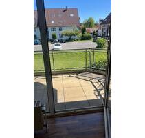 Kleine Wohnung mit Balkon in Heidenoldendorf zu vermieten - Detmold Hakedahl