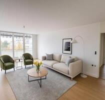 Erstbezug nach Renovierung: Helle 4-Zimmer-Wohnung mit Balkon in - Buckenhof