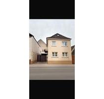 Einfamilienhaus mit viel Potenzial - Weisenheim am Sand
