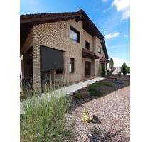 Moderner Landhaus-Traum in Ettlingen: Energieklasse A & Pool