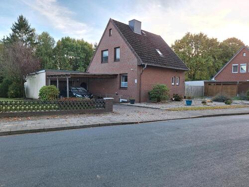Foto - Einfamilienhaus zu verkaufen Tel.: 015209747970