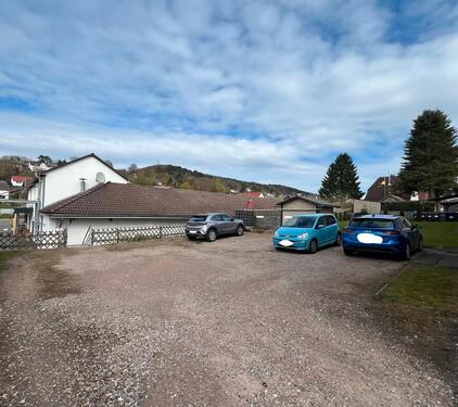 Foto - 18 Zimmer Mehrfamilienhaus, Wohnhaus in Stadtoldendorf