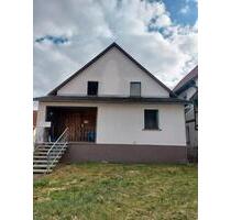 Einfamilienhaus - 60.000,00&nbsp;EUR Kaufpreis, ca.&nbsp; 100,00&nbsp;m&sup2; in Heldburg (PLZ: 98663)