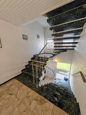 Foto - 7 Zimmer Mehrfamilienhaus, Wohnhaus in Nörten-Hardenberg