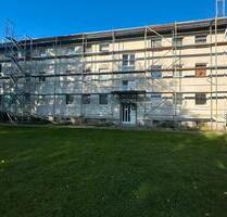 Geräumige 3-Zi.-Erdgeschosswohnung mit Balkon! - Leichlingen (Rheinland)