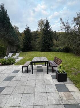 Foto - Neuwertiges Einfamilienhaus mit Einliegerwohnung