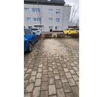 Parkplatz zu vermieten, ruhige Lage in Achstetten