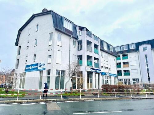 Foto - Attraktive 3-Zimmer-Dachgeschosswohnung mit Balkon, Einbauküche & Tiefgaragenstellplatz in zentraler Lage von Freital