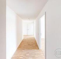 Helle großzügige 3-Zimmer-Erdgeschosswohnung mit Terrasse und EBK - Lahr (Schwarzwald)