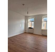Lichtdurchflutete 4-Zimmer-Wohnung | 101m² | Loggia | Kernsaniert - Gera Alt-Bieblach
