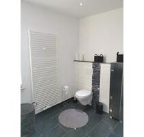 Großzügige 4 Zimmer Wohnung – (Massoinetten Wohnung) - 140 qm Woh - Brakel