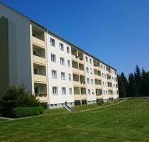3-Raum-Wohnung mit Balkon im 2.Obergeschoss sowie Kfz-Stellplatz für der Haustür in 09619 Sayda - Mulda/Sa.