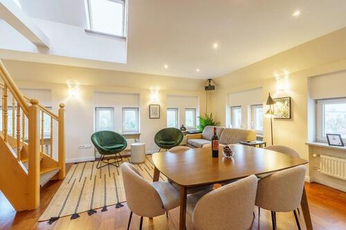 Foto - möblierte Wohnung mit Dachterrasse auf Zeit- Bestlage Lübeck