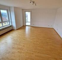 Helle 3 Zimmer Wohnung mit Balkon in Sulzbach-Rosenberg