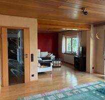 Freistehender Bungalow - 390.000,00&nbsp;EUR Kaufpreis, ca.&nbsp; 110,00&nbsp;m&sup2; in Otterstadt (PLZ: 67166)