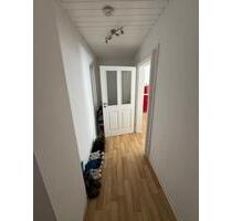 Helle 2- Zimmer-Wohnung auf zwei Ebenen in Hessisch Oldendorf