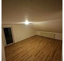 3 Zimmer Wohnung in Rothenburg - 750,00 EUR Kaltmiete, ca.  75,00 m² in Neusitz (PLZ: 91616)