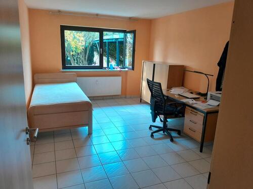 Foto - 2 WG - Zimmer - 600,00 EUR Kaltmiete,