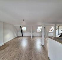 Moderne 3 Raum-Dachgeschosswohnung zu vermieten - Güstrow