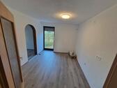 Foto - 6 Zimmer Etagenwohnung zur Miete in Ichenhausen