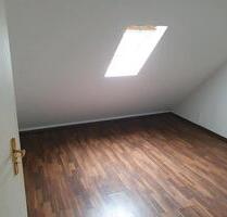 4 Zimmer Wohnung Sasbach - 1.200,00&nbsp;EUR Kaltmiete, ca.&nbsp; 90,00&nbsp;m&sup2; in Sasbach am Kaiserstuhl (PLZ: 79361)