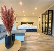 Möbliertes Apartment auch längerfristig zu vermieten. - Köln Rodenkirchen