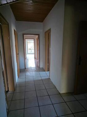 Foto - Wohnung mit Terrasse u kleinen Garten