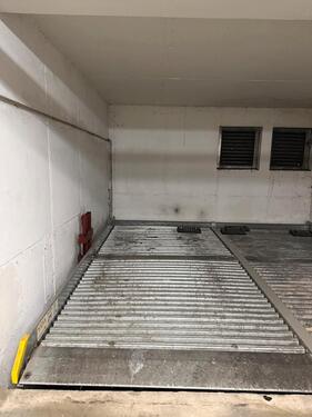 Foto - Garagen Stellplatz - 120,00&nbsp;EUR Miete,
