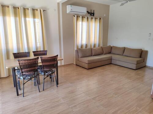 Foto - 3-Zimmer Haus in Villarrica (Paraguay) zu vermieten, Mietshaus