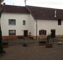 Einfamilien Haus - 800,00&nbsp;EUR Kaltmiete, ca.&nbsp; 80,00&nbsp;m&sup2; in Bettenfeld (PLZ: 54533)