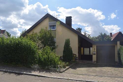 Foto - Freistehendes Einfamilienhaus in Uffenheim