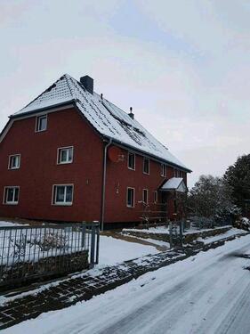 Foto - Einfamilienhaus mit Garagen§geflekten Garten in Rhuege Lage