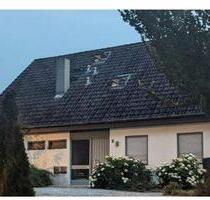 Gepflegtes Zweifamilienhaus | OG ab September 2026 frei - Kölln-Reisiek