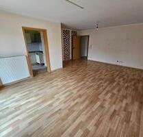 Renovierte 90m² 4-Zimmer Wohnung Münnerstadt nähe Sportgelände Renovierte 90m² 4-Zimmer Wohnung Münnerstadt nähe Sportgelände