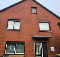 2 Familienhaus - 350.000,00&nbsp;EUR Kaufpreis, ca.&nbsp; 203,00&nbsp;m&sup2; in Bückeburg (PLZ: 31675)