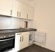 Charmante 2 Zimmer Wohnung mit Balkon und Einbauküche - Plauen Alt Chrieschwitz