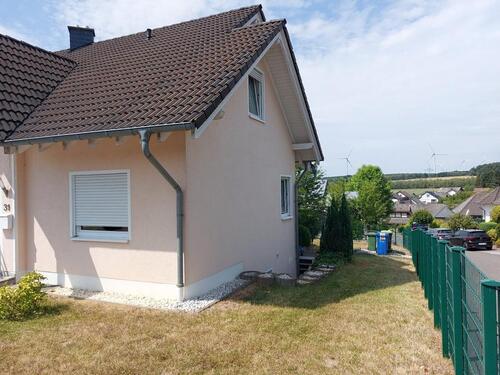 Foto - 6 Zimmer Einfamilienhaus zum Kaufen in Kirchberg (Hunsrück)
