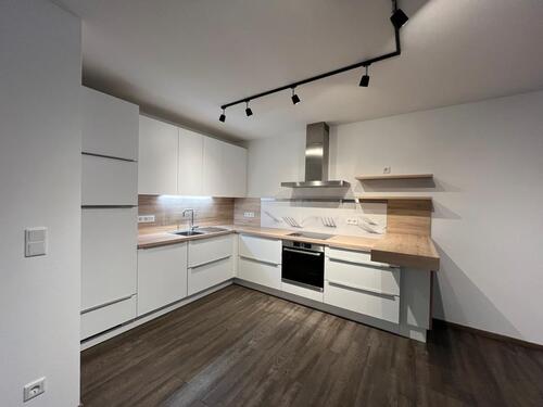 Foto - Teilmöblierte 2 Zimmer Wohnung mit Balkon