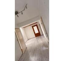 3,5 Zimmer Wohnung - 1.100,00&nbsp;EUR Kaltmiete, ca.&nbsp; 120,00&nbsp;m&sup2; in Arnstadt (PLZ: 99310)