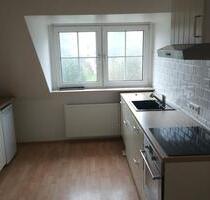 Ruhige Nichtraucher -Dachgeschosswohnung mit Einbauküche - Mönchengladbach Süd