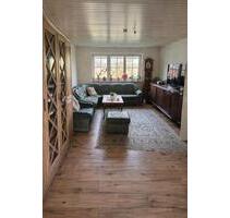 Helle 92 m² Wohnung über zwei Etagen mit eigenem Eingang & Garten - Ampfing