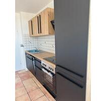 Möbelierte, sanierte 2-Zimmer-Wohnung in Sankt Augustin - Breitscheid